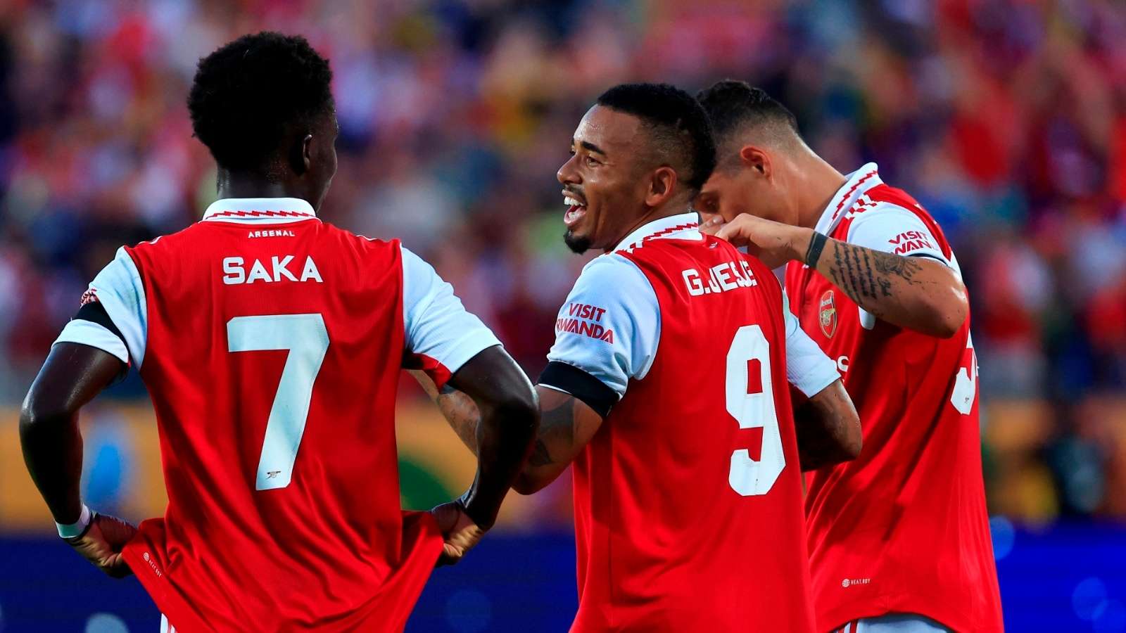 联赛还积极 联赛还积极