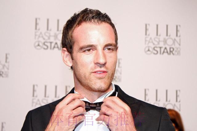 西媒:梅策尔德承认持有传播儿童色情照片 西媒:梅策尔德承认持有传播儿童色情照片