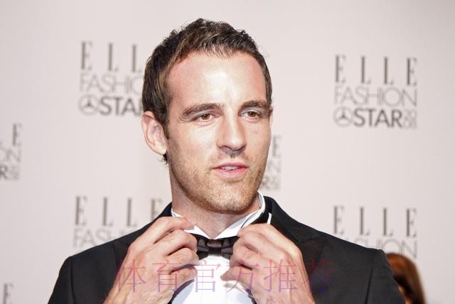 西媒:梅策尔德承认持有传播儿童色情照片 西媒:梅策尔德承认持有传播儿童色情照片